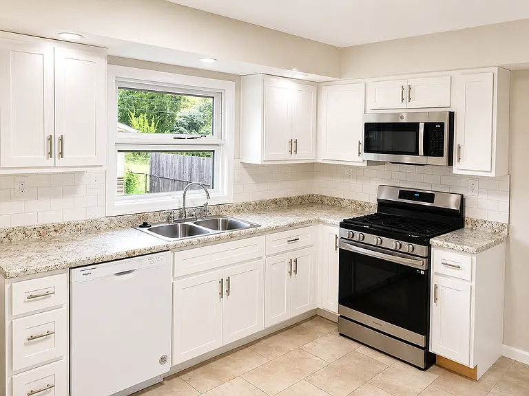 1125 Apache Dr — Photo 10