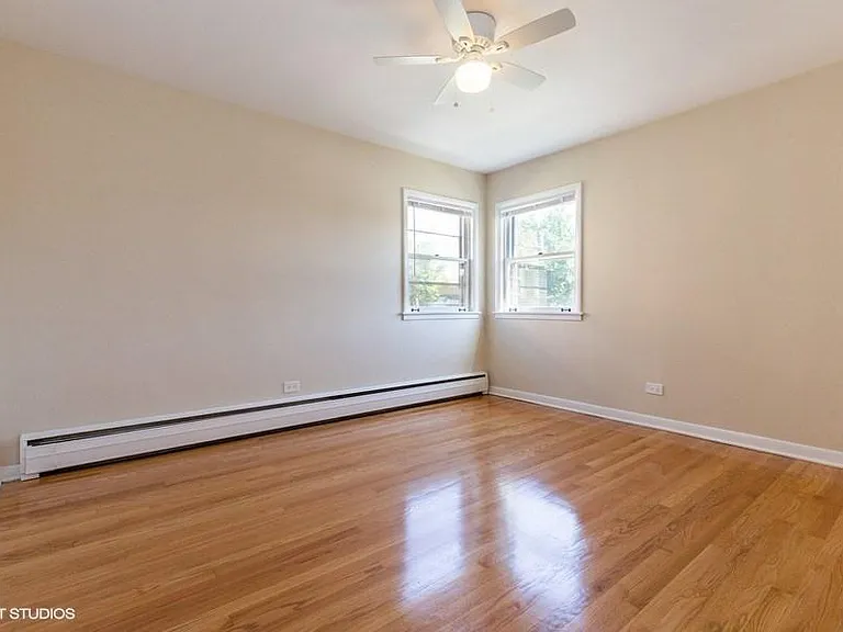 5900 W Lawrence Ave #1N — Photo 6