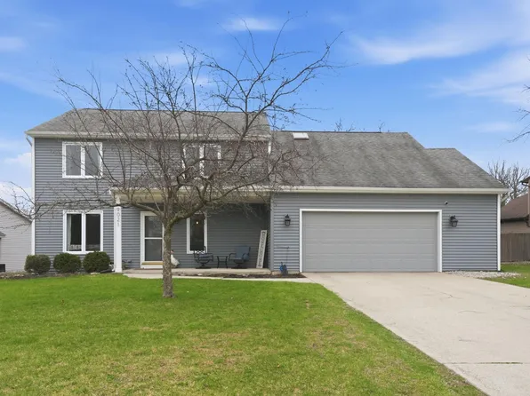 9021 Dunmore Ln, Fort Wayne, IN 46804