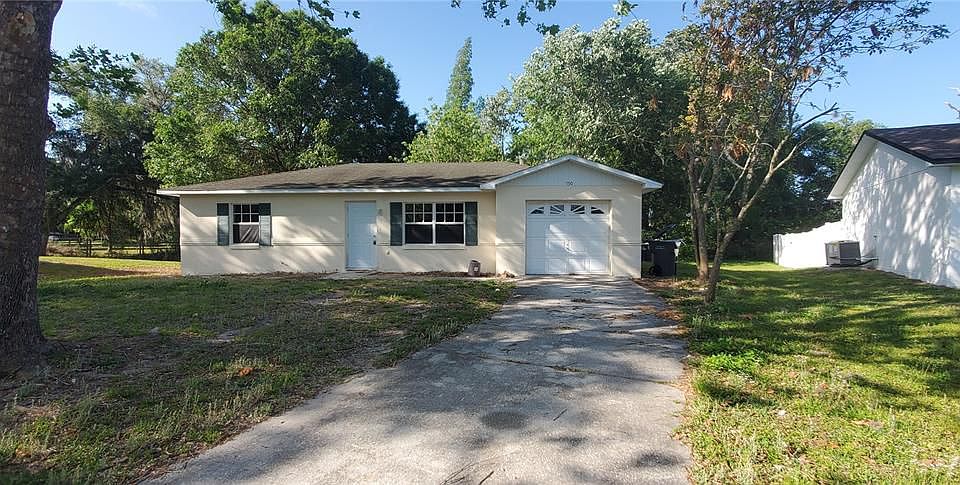 1st image of 750 Fox Lake Dr