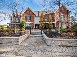 9589 Keele St #206, Vaughan, ON L6A5M1