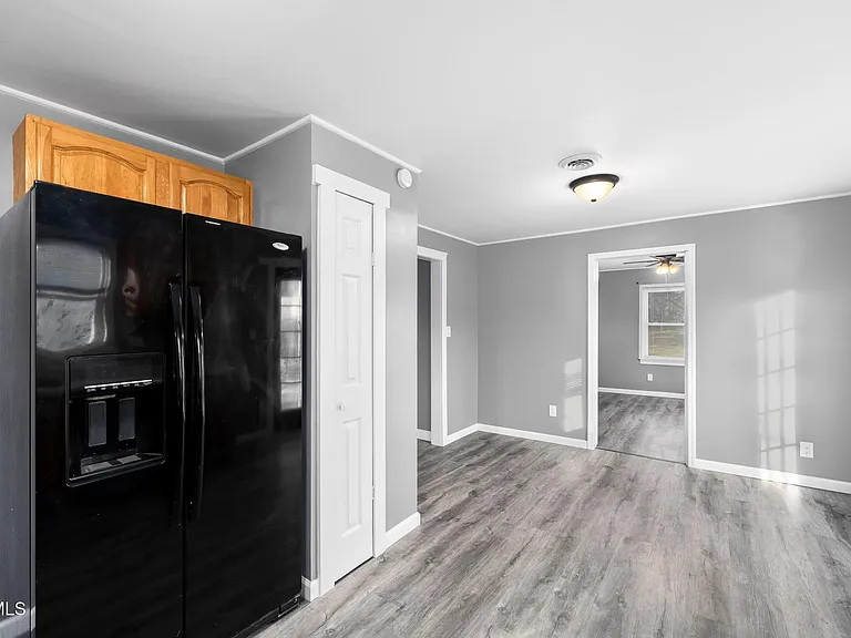 172 Hopper Rd — Photo 23