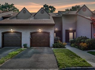 1930 Sunrise Hwy, Merrick, NY 11566