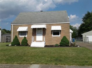 2458 E 37th St, Lorain, OH 44055