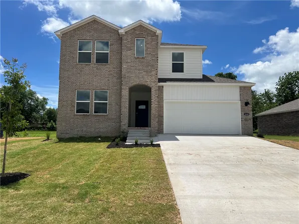 1645 Ridgeview Dr, Springdale, AR 72764