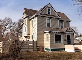 205 N 5th St, Marshall, MN 56258