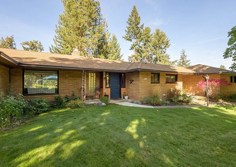 2nd image of 8611 E South River Way