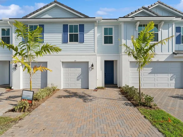 121 SE Birch Ter, Stuart, FL 34997