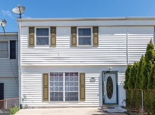 450 Red Tulip Ct, Taneytown, MD 21787