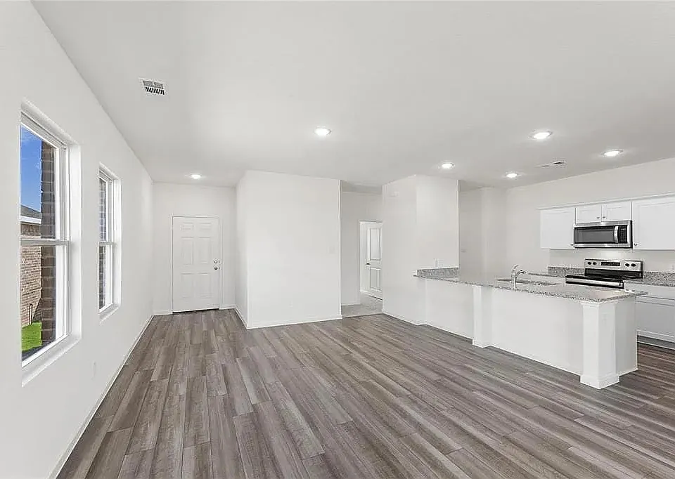 783 Camden Dr
