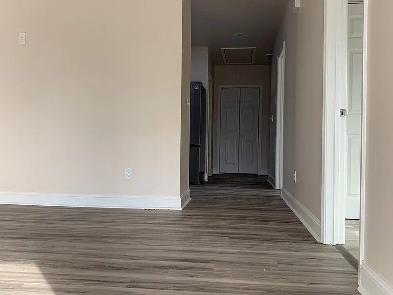 1020 Concord Ave — Photo 7