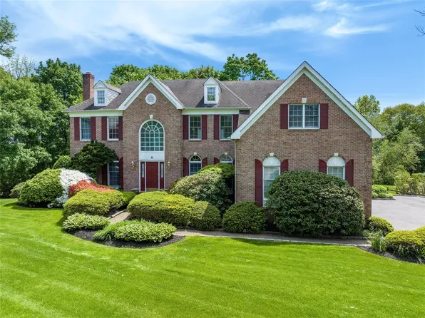 8 Paddock Road, White Plains, NY 10605