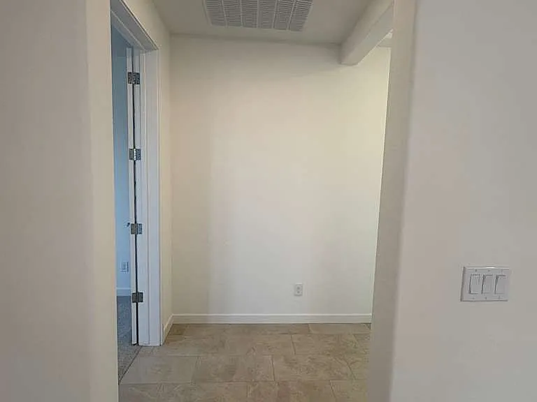 4738 E Kenneth Ln — Photo 23