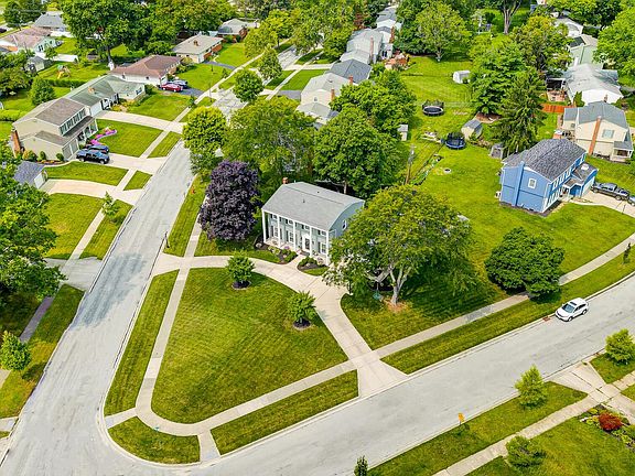 4th image of 181 Fairdale Ave