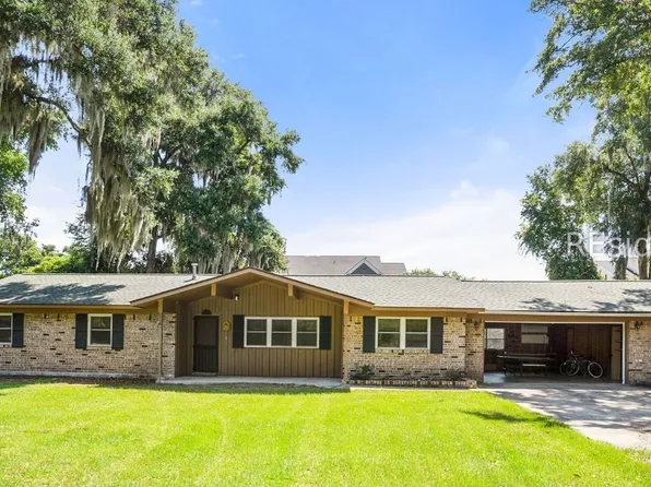 2525 Azalea Dr, Beaufort, SC 29902