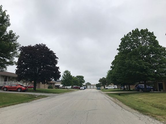 4th image of 1204 Todd Ln