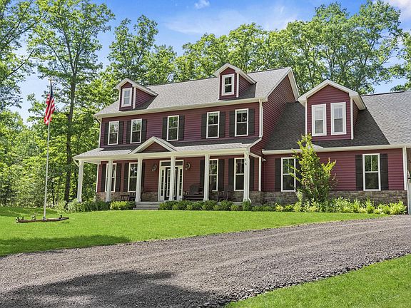 4th image of 18 Hartwood Valley Ct