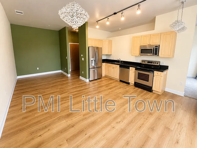 5677 Park Pl #104D — Photo 4