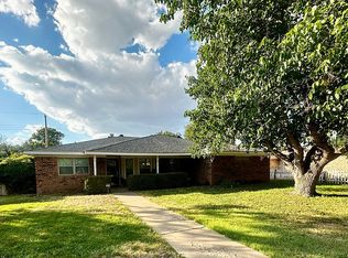 7602 Canode Dr, Amarillo, TX 79121