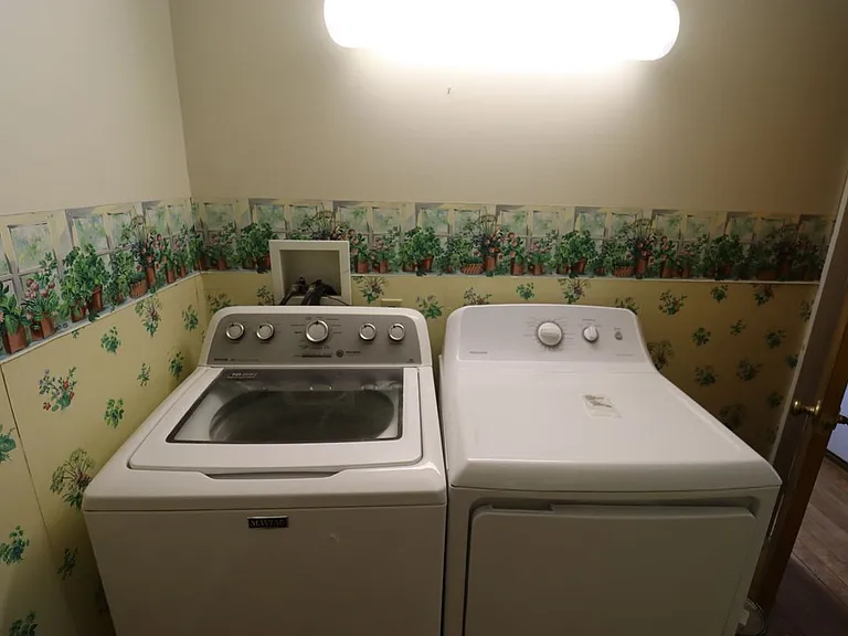 450 S Main St #1 — Photo 14