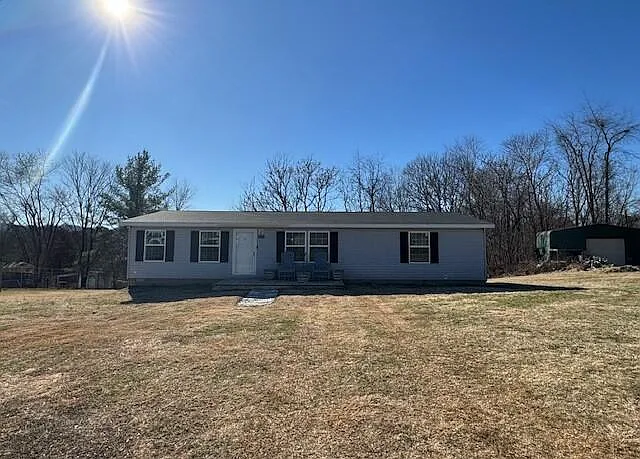 103 Haskins St photo 1