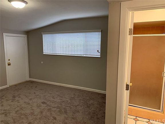 Downstairs master bedroom with 3/4 bathroom.
