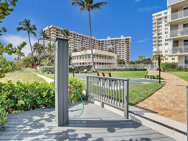 5200 N Ocean Blvd #710B — Photo 49
