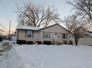 348 E Lincoln Ave, Glendale Heights, IL 60139