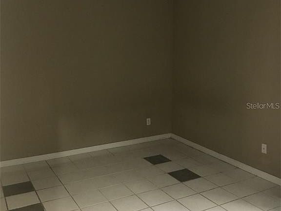 5th image of 1521 Eola Cir