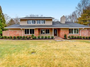 87 Karol Pl, Jericho, NY 11753
