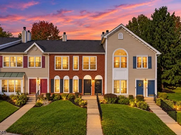 118 Amethyst Way, Franklin Twp., NJ 08823