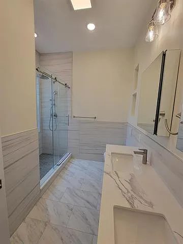 431 Gregory Ave #2 — Photo 16