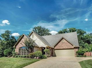 101 Rockbridge Xing, Clinton, MS 39056