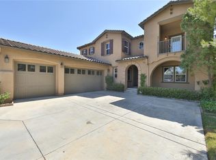 8815 Soothing Ct, Corona, CA 92883
