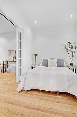 Rented by Cooper & Cooper Real Estate | media 21