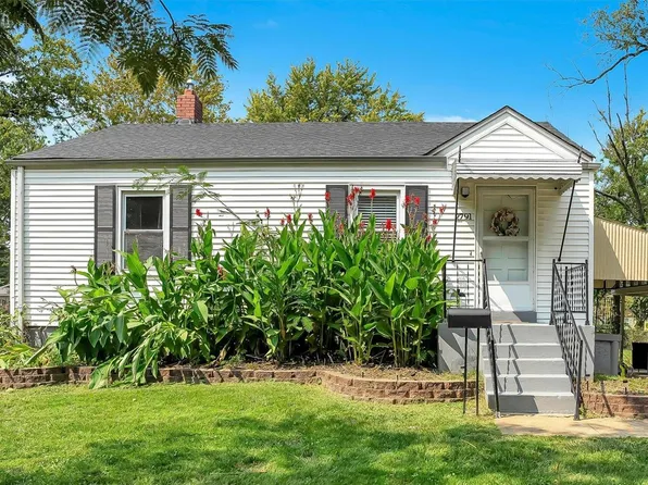 2791 Clager Rd, Saint Louis, MO 63125