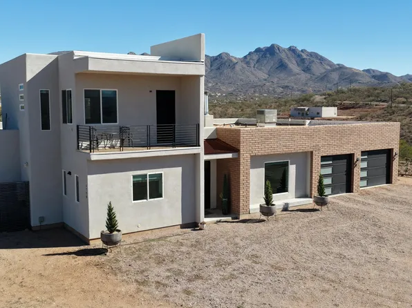 71 Yoga Ct, Rio Rico, AZ 85648