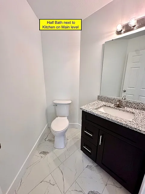 4 bed, 2.5 bath, 1850 sqft, $2,000 — Photo 1