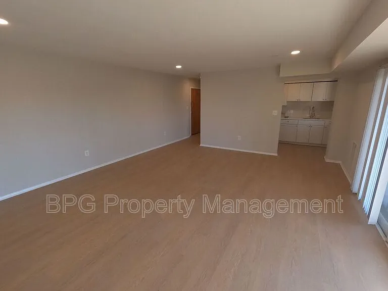 8810 Wesley Ave #203 — Photo 3