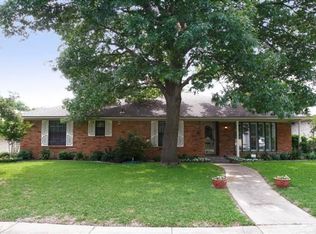 9421 Arborhill Dr, Dallas, TX 75243