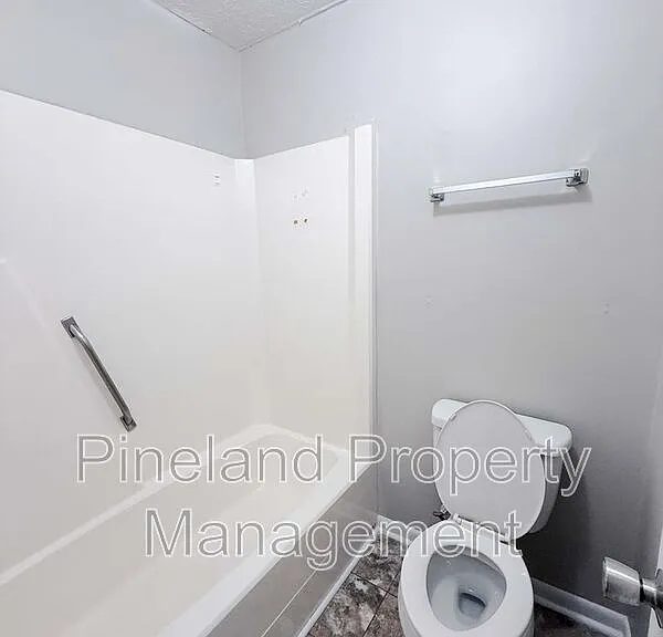 374 Wilder Dr — Photo 17