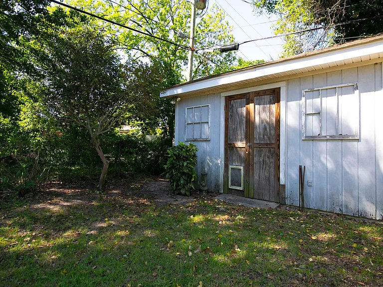 941 Evergreen Ave — Photo 40