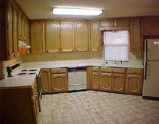 2nd image of 702 CEDAR PARK WAY ST
