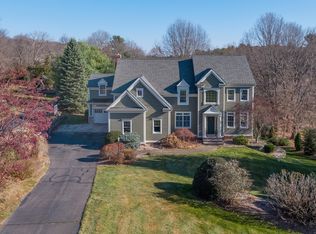 25 Leigh Gate Rd, Glastonbury, CT 06033