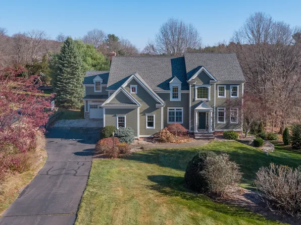 25 Leigh Gate Road, Glastonbury, CT 06033