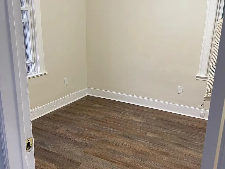 165 Fulton St — Photo 15
