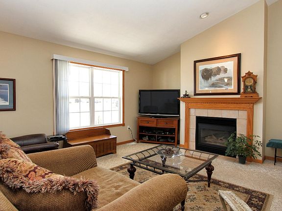 5th image of 9155 Walnut Grove Dr NE #3