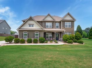 9 Ridgewater Ct, Fountain Inn, SC 29644