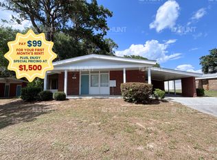 86 W Althea St, Beaufort, SC 29906