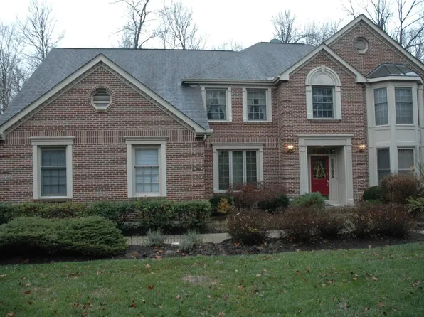 580 Belle Meade Farm Dr, Loveland, OH 45140